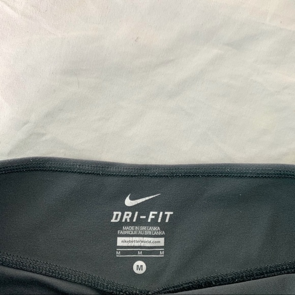 Nike Dri-Fit Leggings - Picture 4 of 5